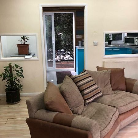 Treetops Flat2 Hall Green B28 Birmingham Luaran gambar