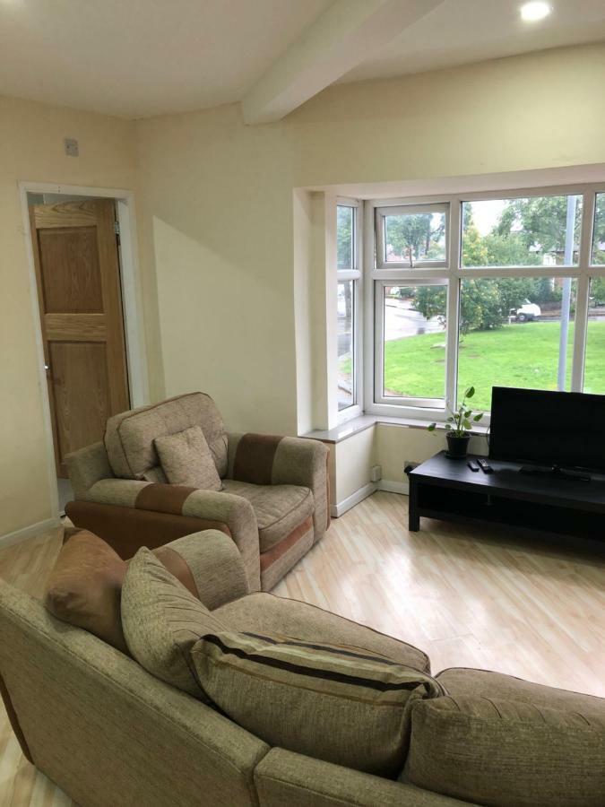 Treetops Flat2 Hall Green B28 Birmingham Luaran gambar